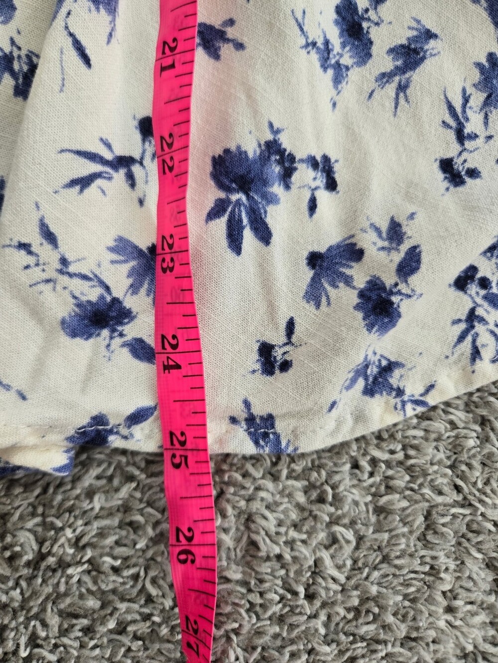 Torrid Rayon Slub Waist Detail Blouson Sleeve Top. White floral. Size 3X. - Picture 8 of 10